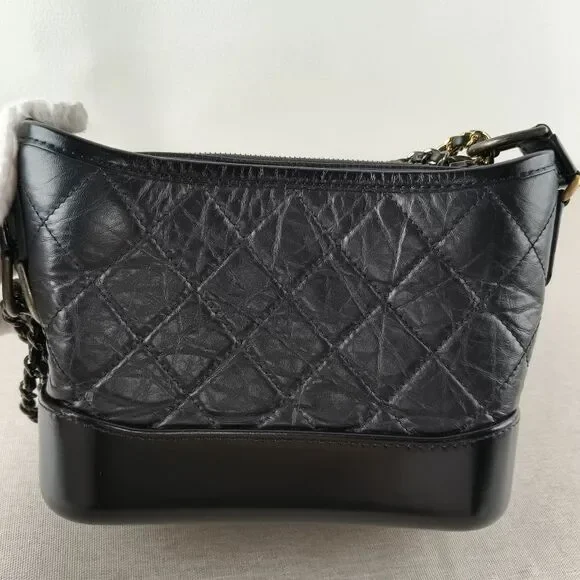 Chanel Women Pre-Loved Bag Very Good Condition - Picture 4 of 9